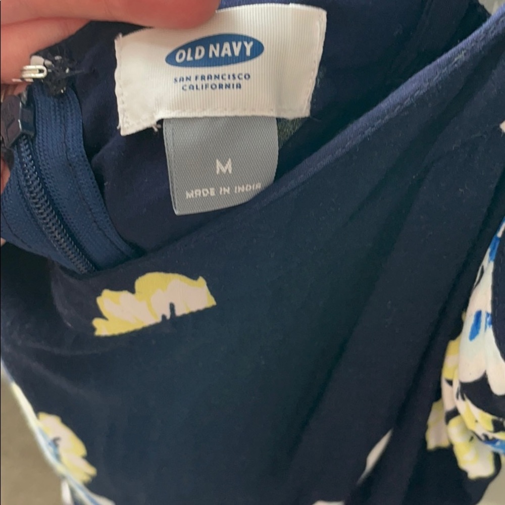 Oldnavy summer dress - Picture 3 of 3